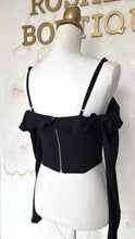 Cargar imagen en el visor de la galería, Corset negro con mangas

